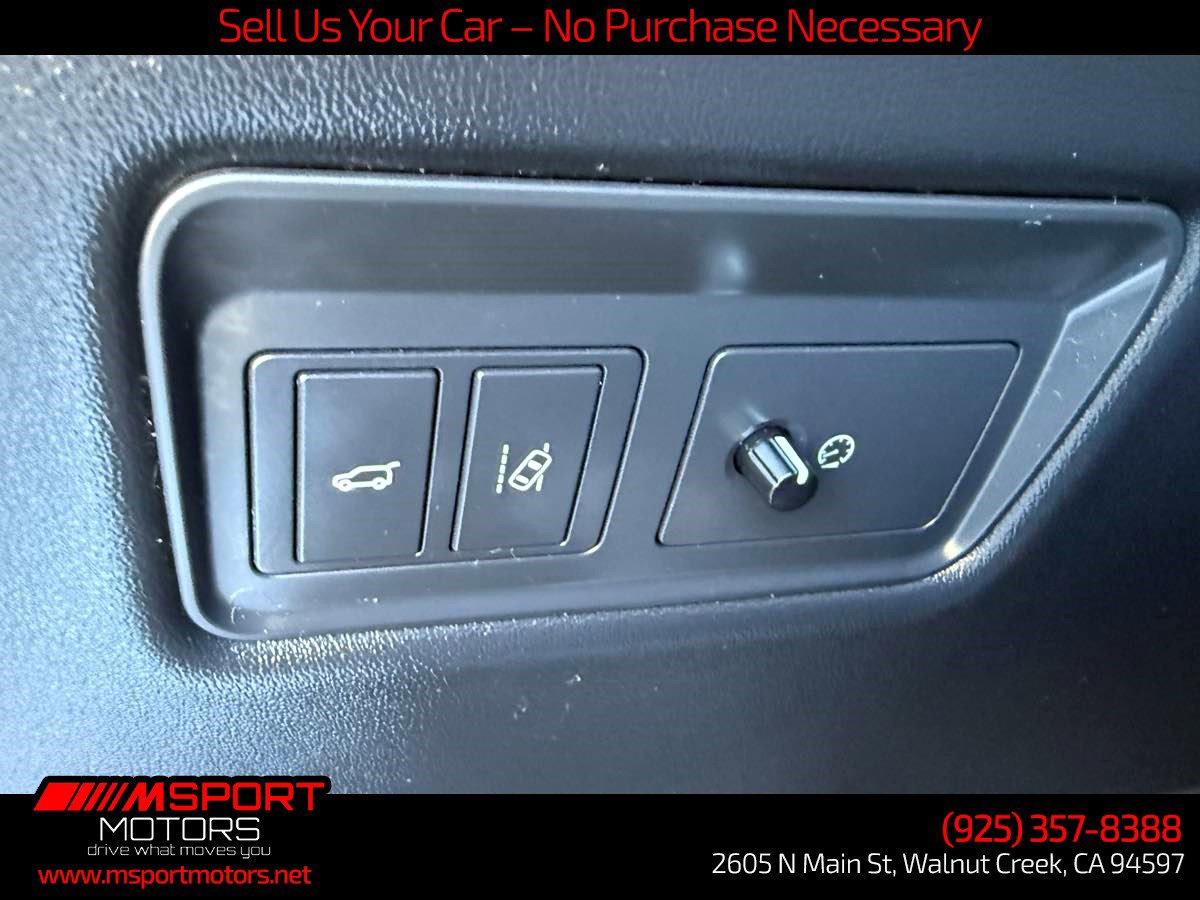 Used 2017 Land Rover Range Rover Sport HSE AWD/4WD image 23