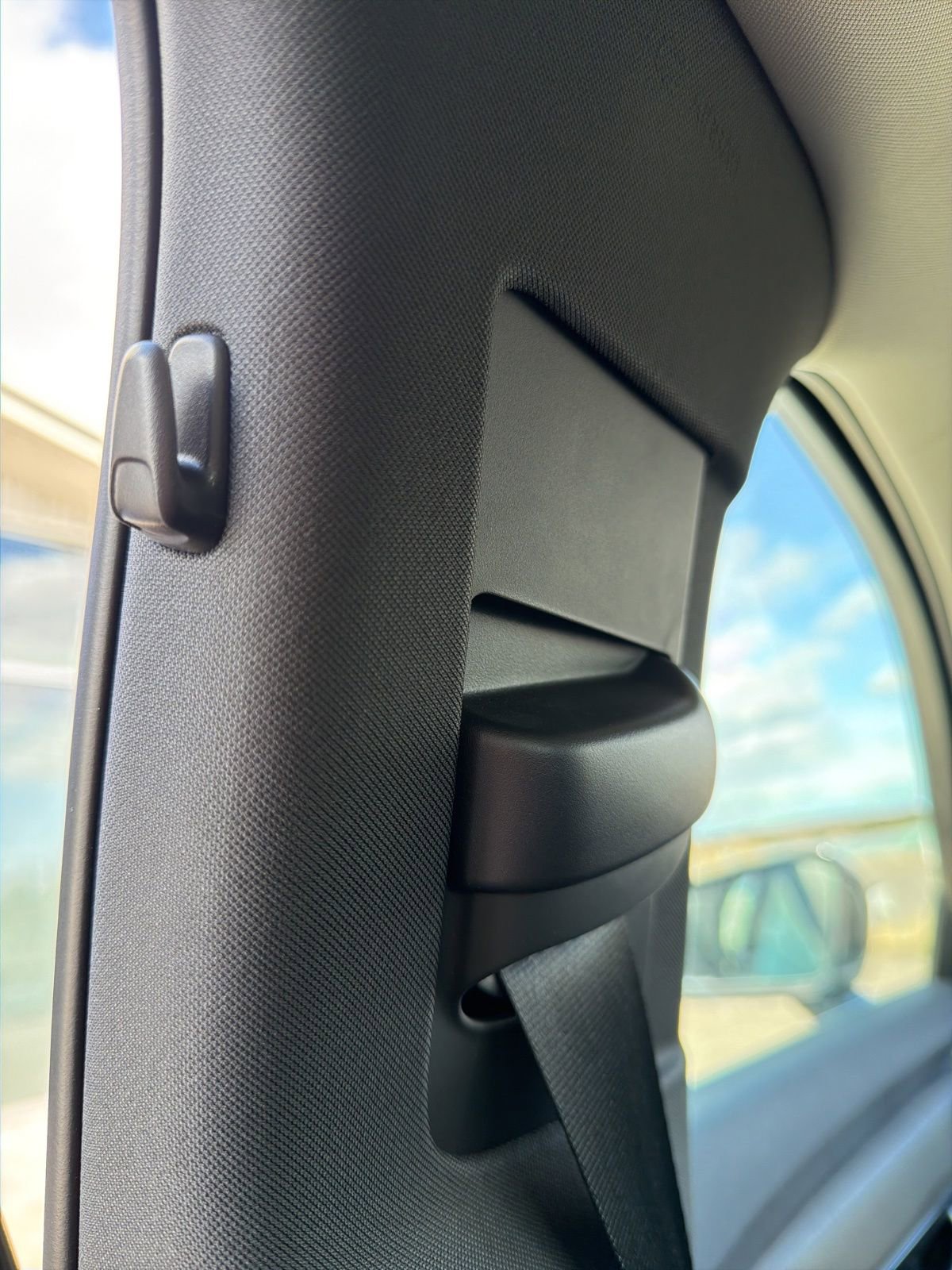 Certified 2025 Volvo S90 B6 Plus w/ Protection Package Premier image 83