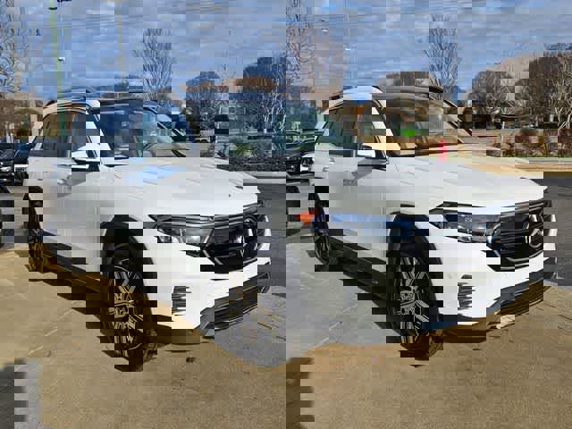 Used 2023 Mercedes-Benz EQB 250+ w/ Exclusive Package image 3