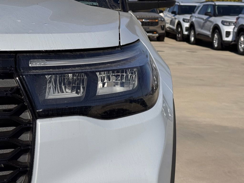 New 2026 Ford Explorer ST-Line w/ ST-Line Street Pack image 8