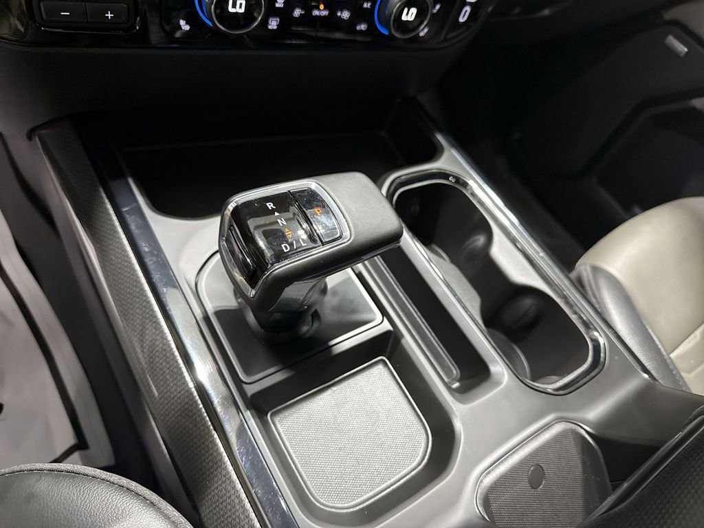 Used 2024 Chevrolet Silverado 1500 ZR2 w/ Technology Package image 16