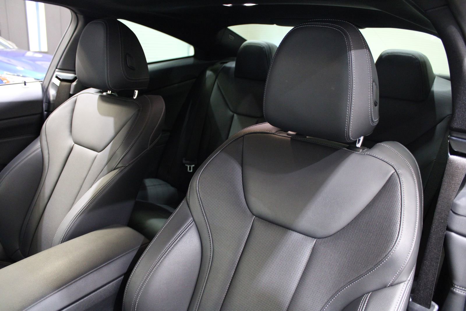 Used 2022 BMW M440i Coupe w/ Premium Package image 22