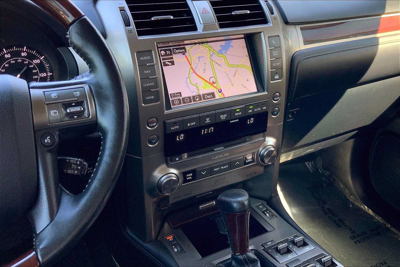 Used 2014 Lexus GX 460 Luxury AWD/4WD image 7