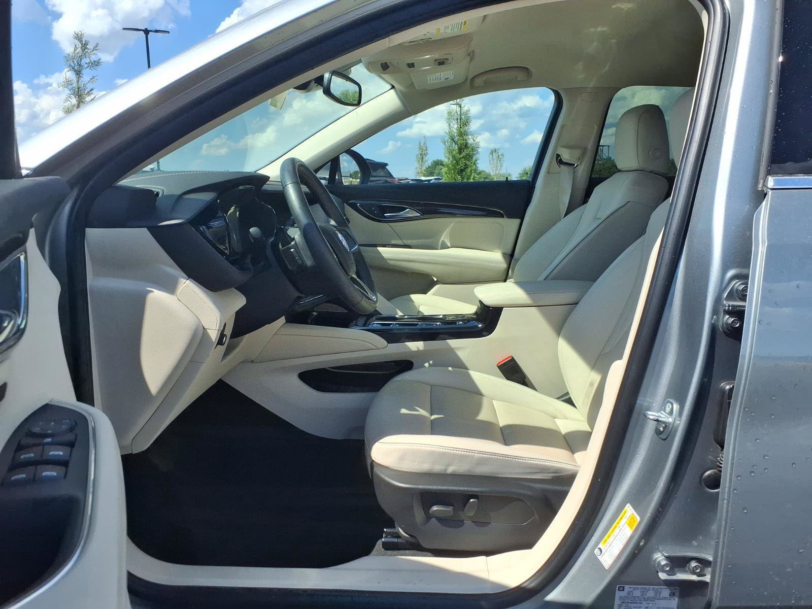 Used 2023 Buick Envision Essence AWD/4WD image 22