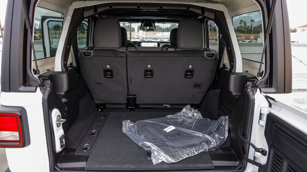 New 2026 Jeep Wrangler Sport S image 30