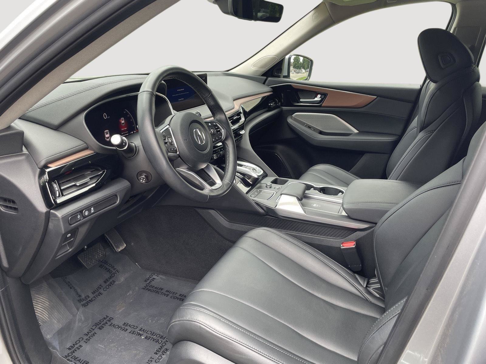 Used 2022 Acura MDX SH-AWD image 9