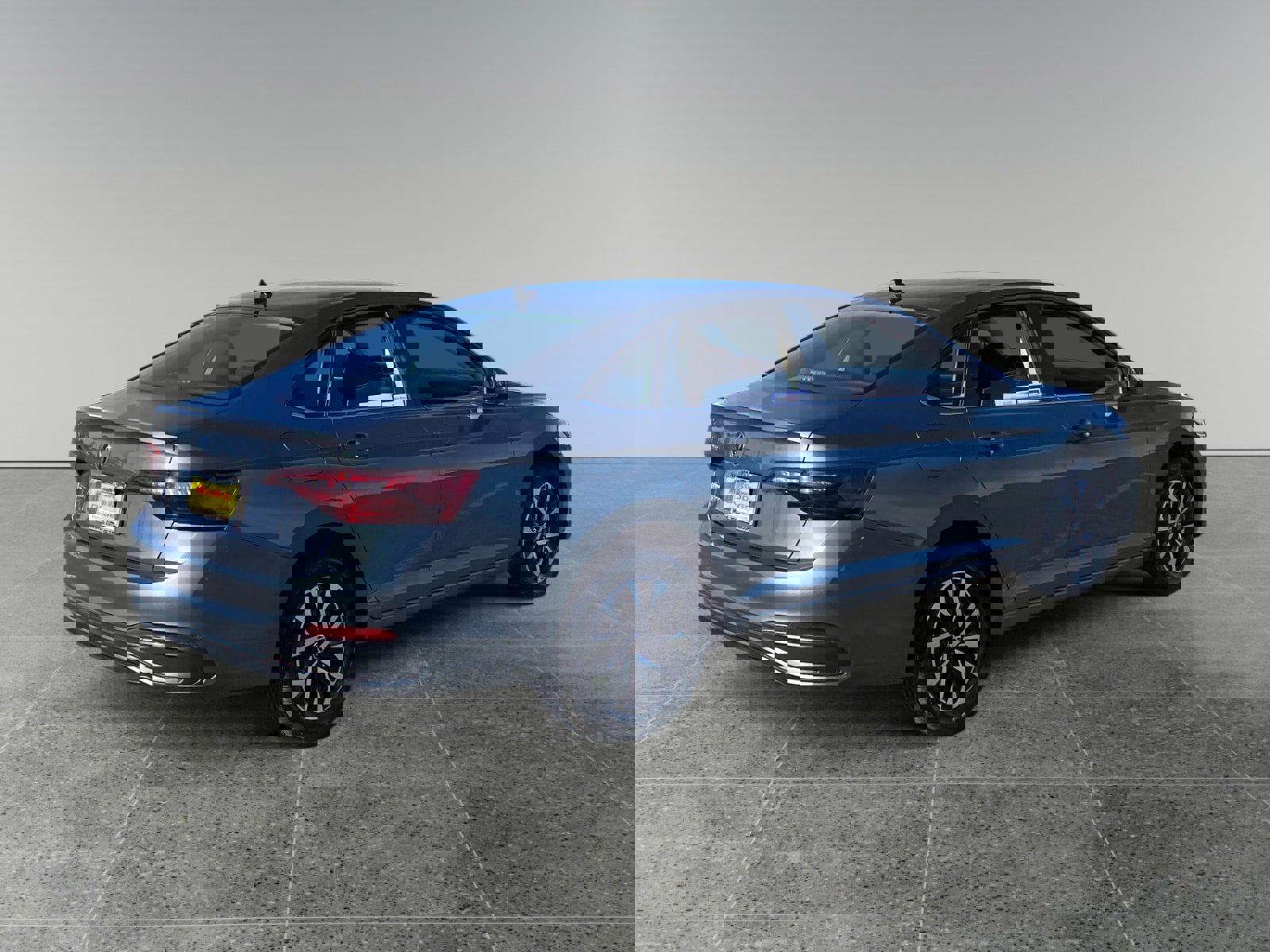 Used 2024 Volkswagen Jetta S image 5