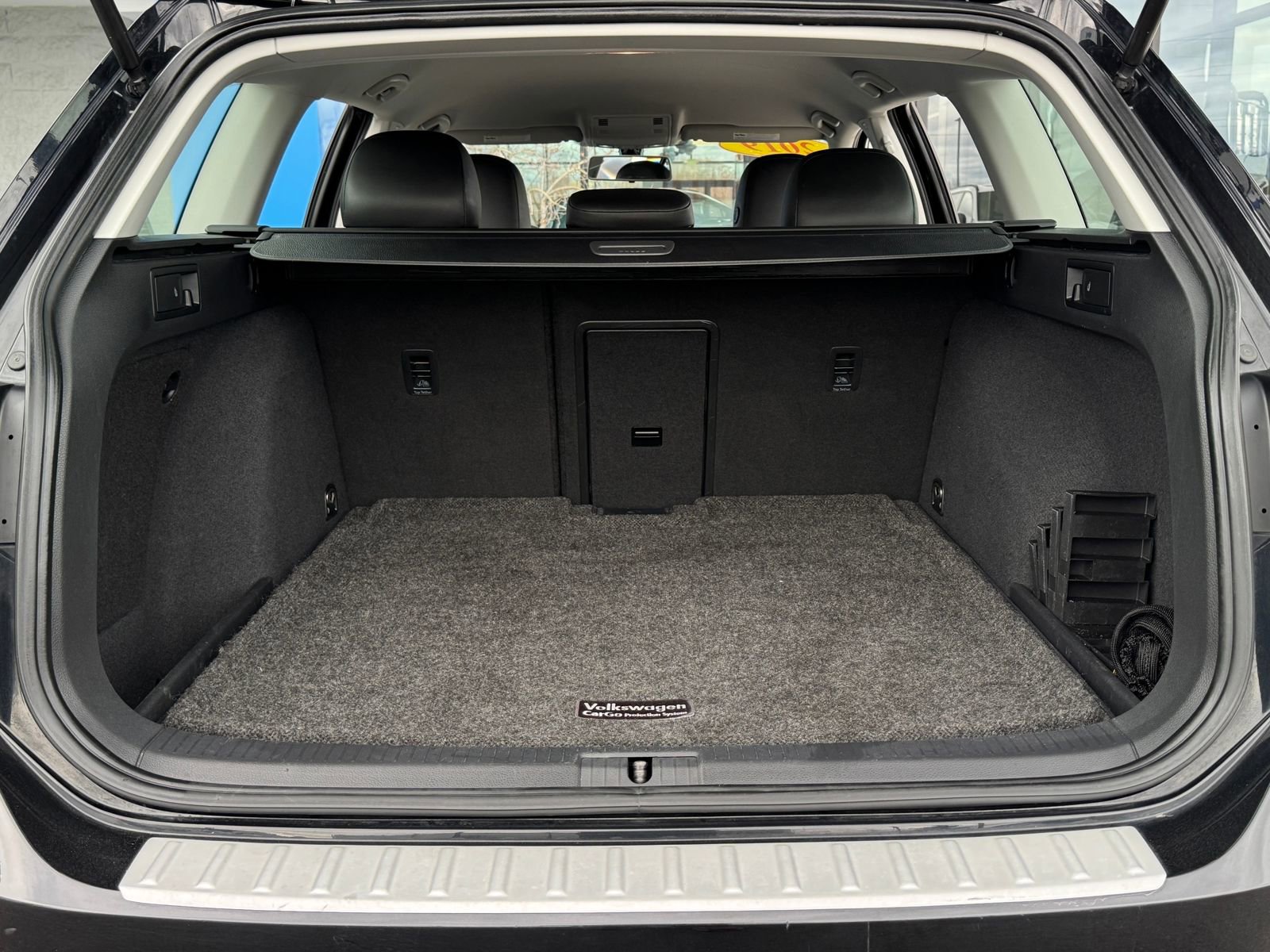 Used 2019 Volkswagen Golf Alltrack S image 23