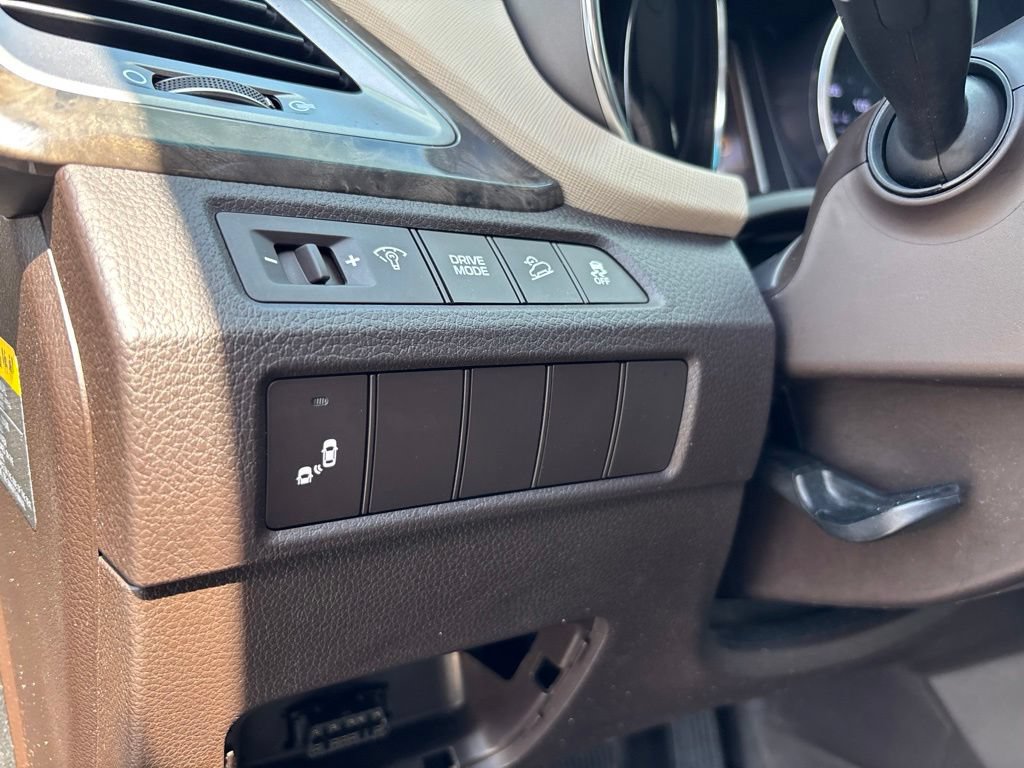 Used 2017 Hyundai Santa Fe Sport 2.0T FWD image 23