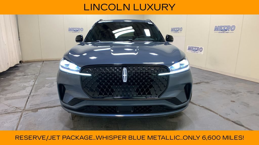 Used 2025 Lincoln Aviator Reserve w/ Equipment Group 201A AWD/4WD image 8