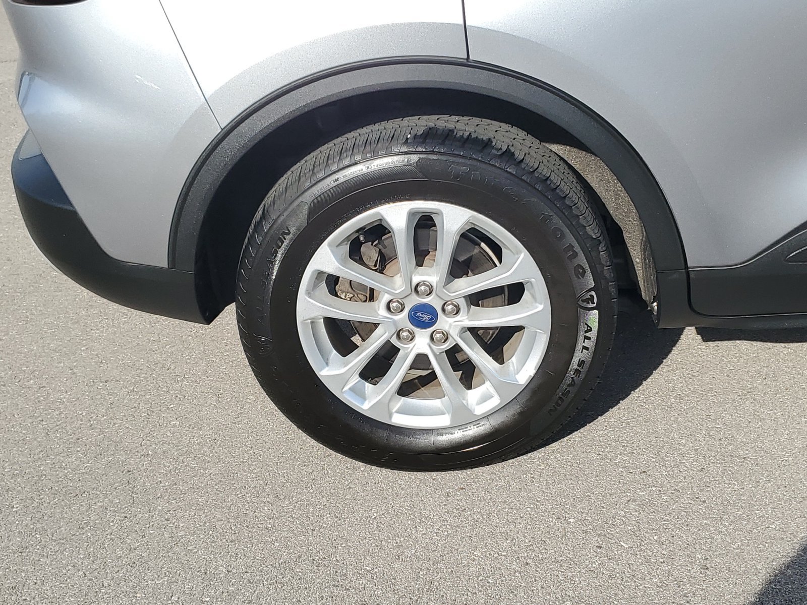 Used 2022 Ford Escape SE FWD image 5