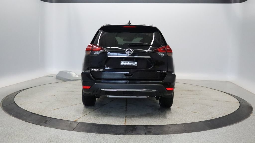 Used 2020 Nissan Rogue SL image 4