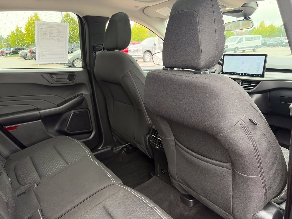 Used 2024 Ford Escape Active w/ Tech Pack #1 AWD/4WD image 31