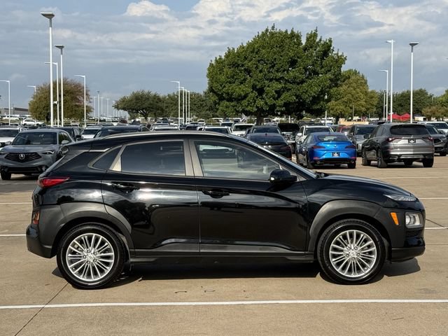 Used 2021 Hyundai Kona SEL Plus FWD image 3