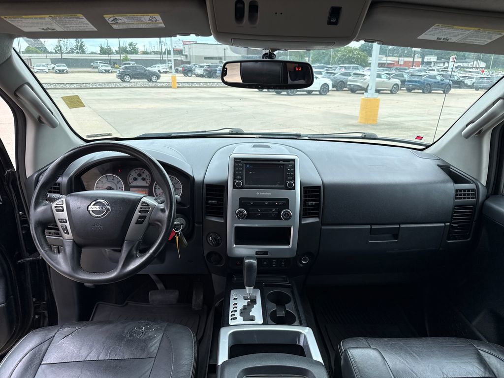 Used 2014 Nissan Titan PRO-4X w/ Pro-4x Luxury Package AWD/4WD image 20