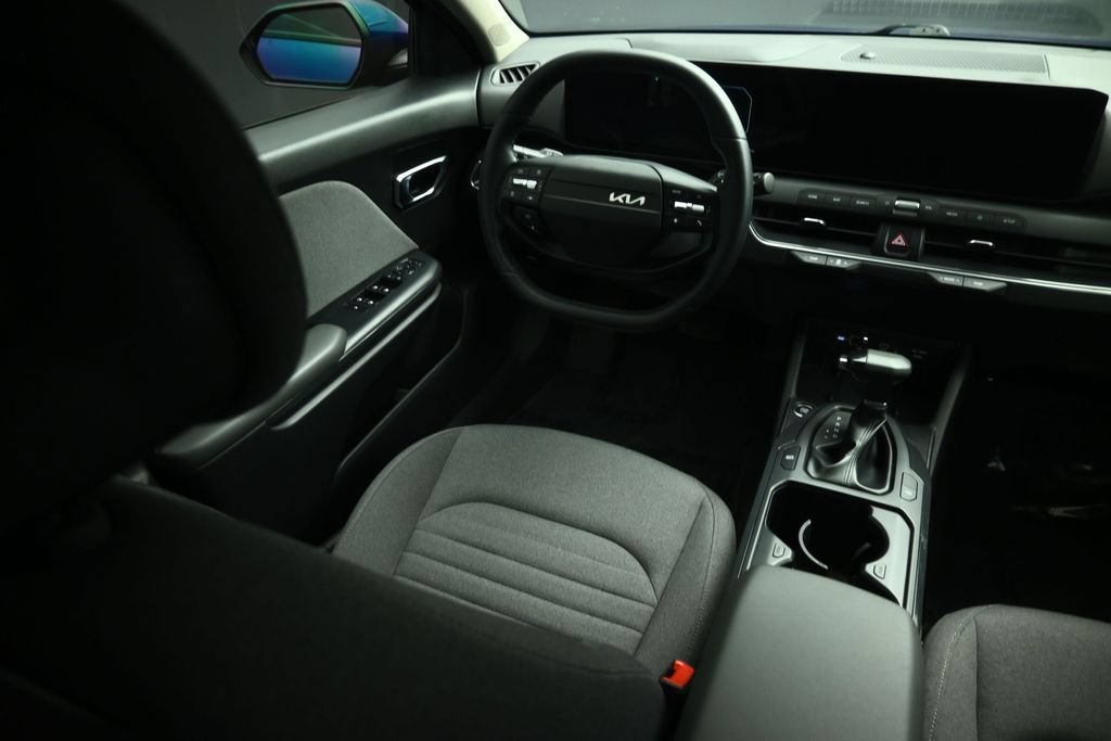 Certified 2025 Kia K4 EX FWD image 47