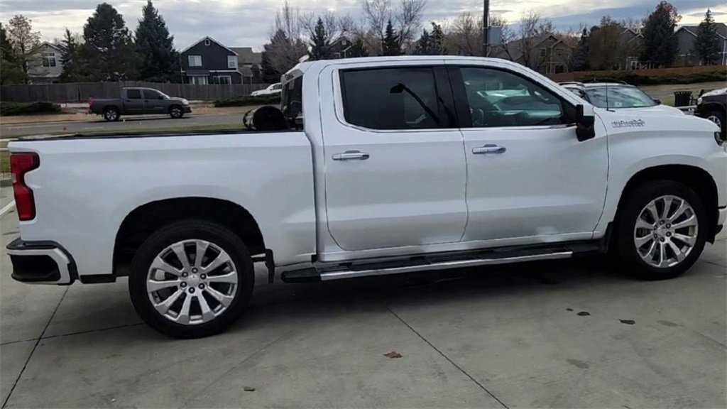 Used 2022 Chevrolet Silverado 1500 High Country image 2