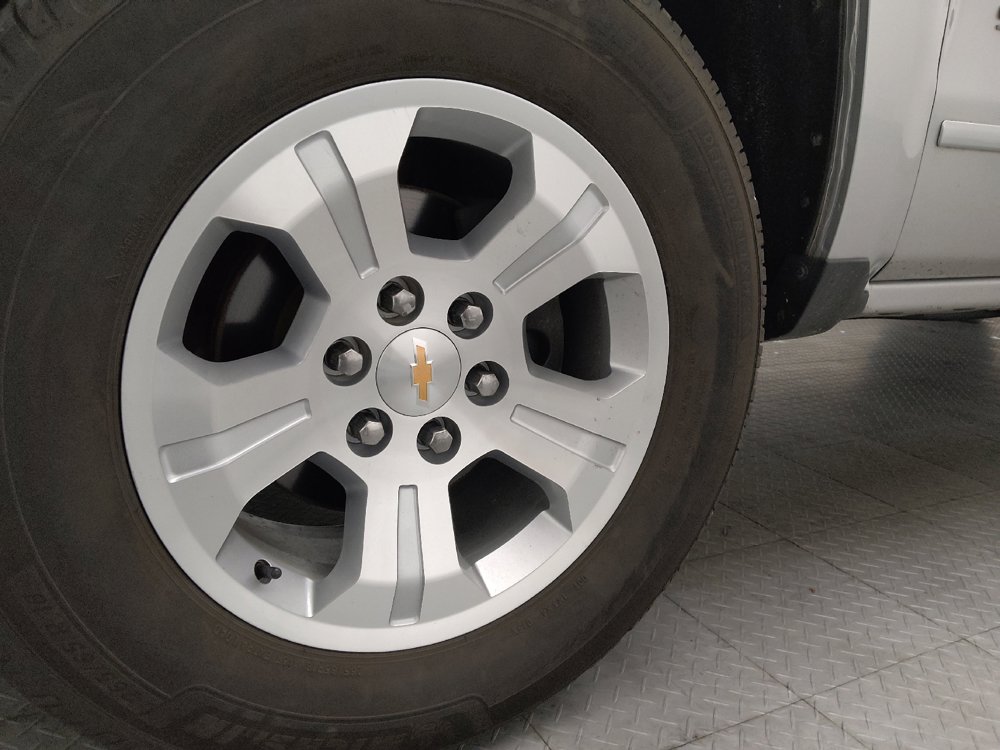 Used 2018 Chevrolet Silverado 1500 LT w/ All Star Edition AWD/4WD image 31