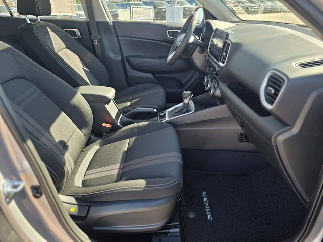 New 2026 Hyundai Venue SEL FWD image 10