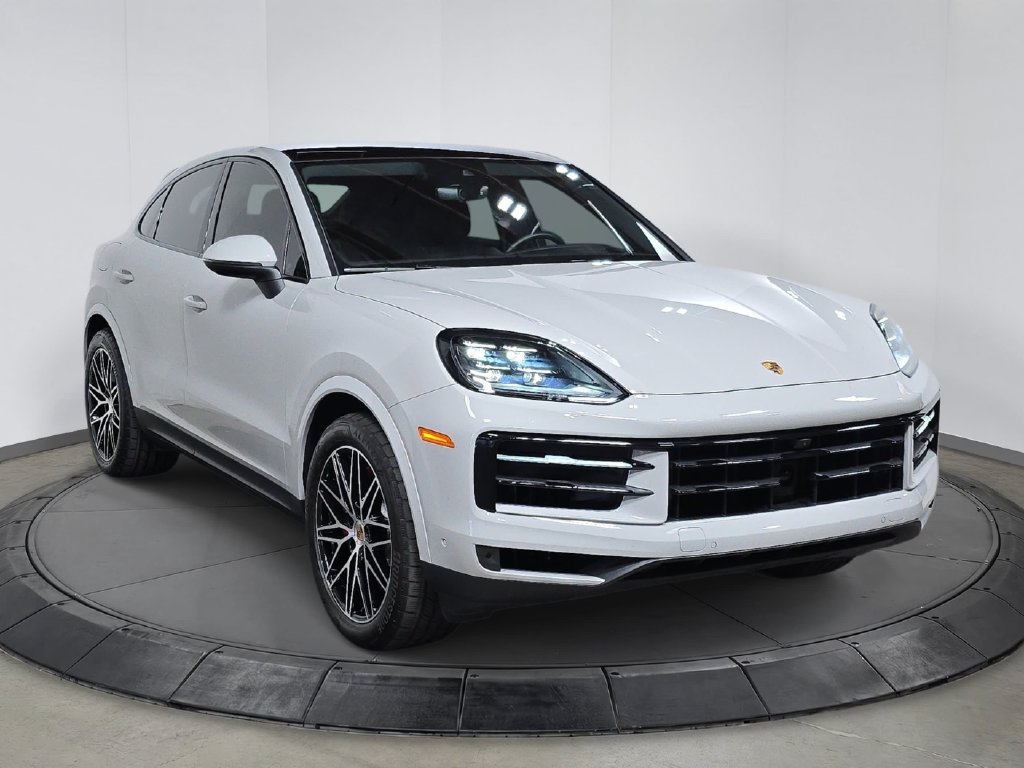 Certified 2026 Porsche Cayenne S AWD/4WD image 9