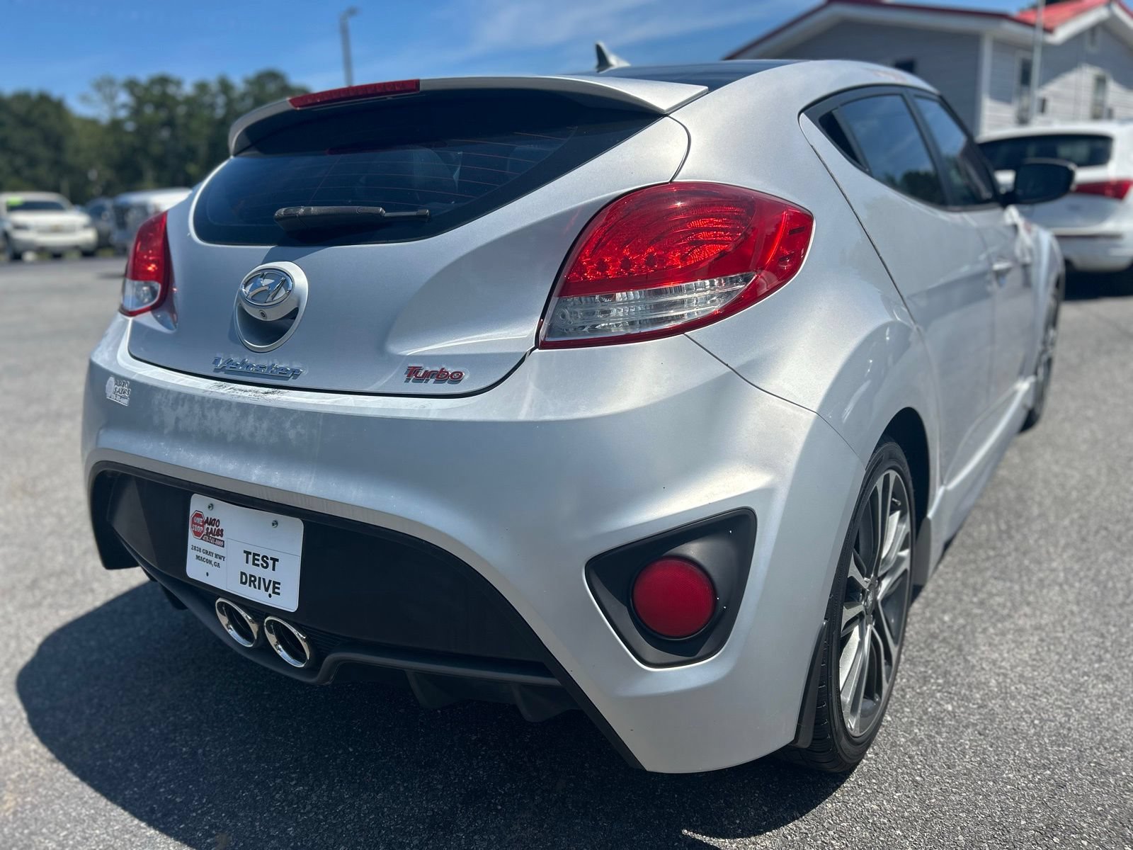 Used 2016 Hyundai Veloster Turbo FWD image 13