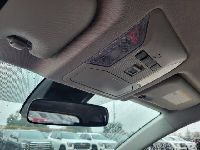 Used 2025 Toyota RAV4 LE image 24