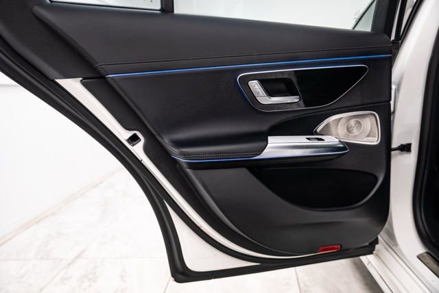 Used 2025 Mercedes-Benz E 350 4MATIC Sedan image 25