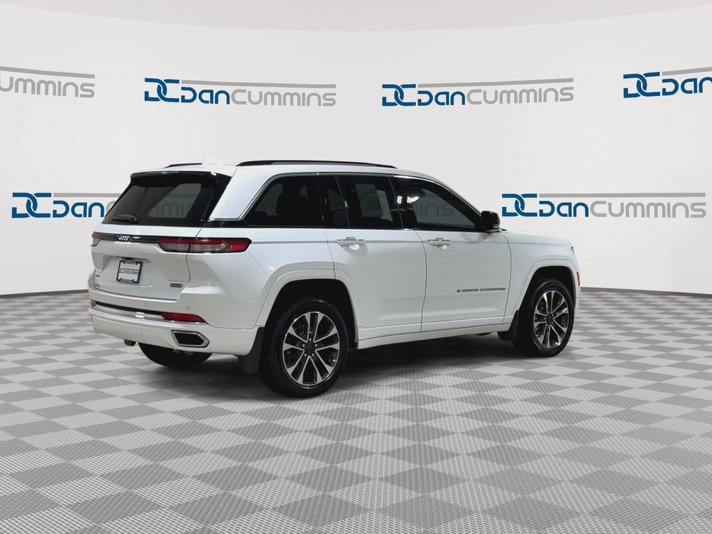Used 2022 Jeep Grand Cherokee Overland AWD/4WD image 8