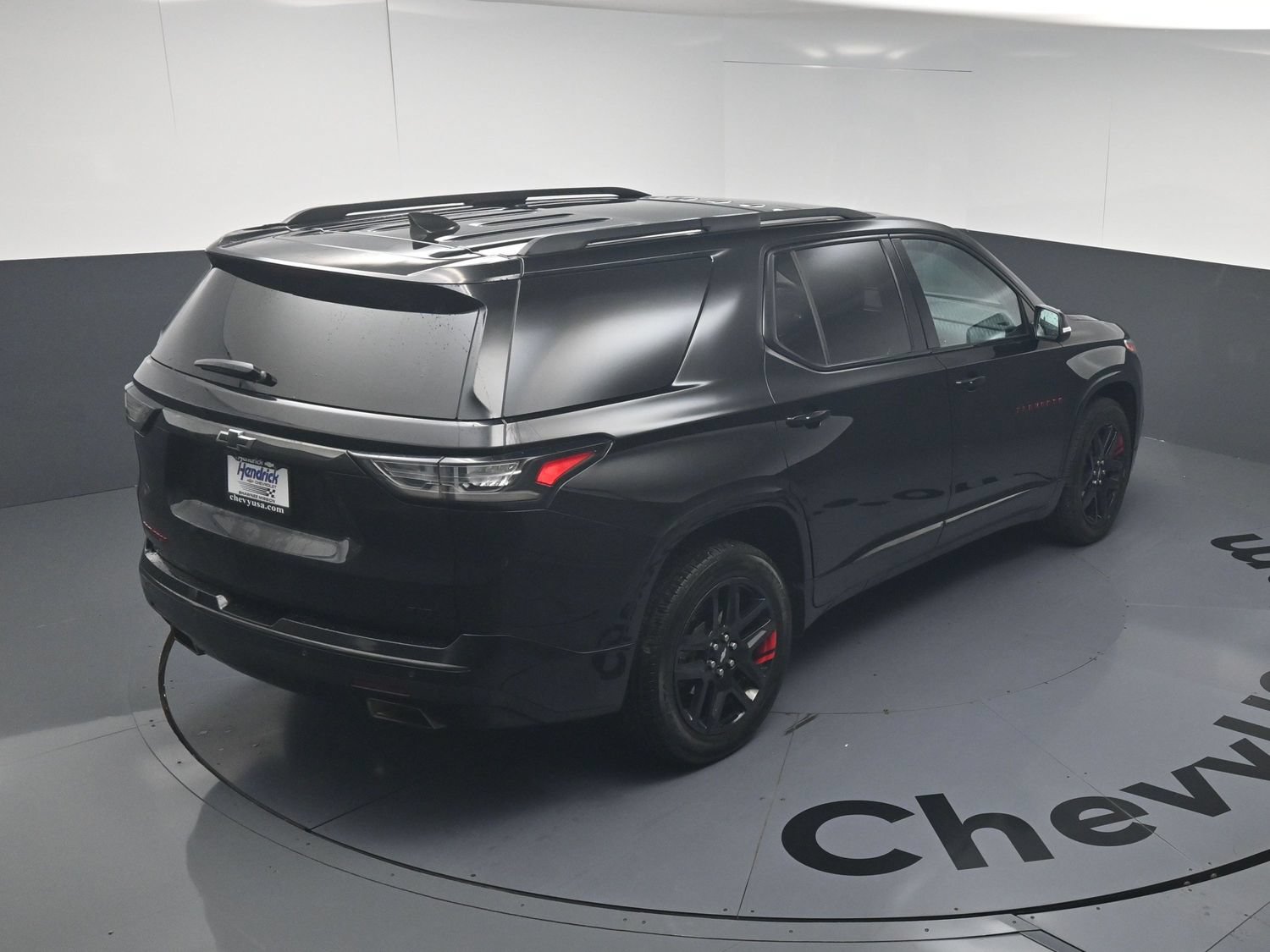 Used 2021 Chevrolet Traverse Premier w/ Redline Edition AWD/4WD image 25