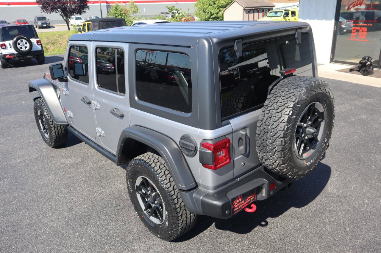 Used 2018 Jeep Wrangler Unlimited Rubicon AWD/4WD image 14