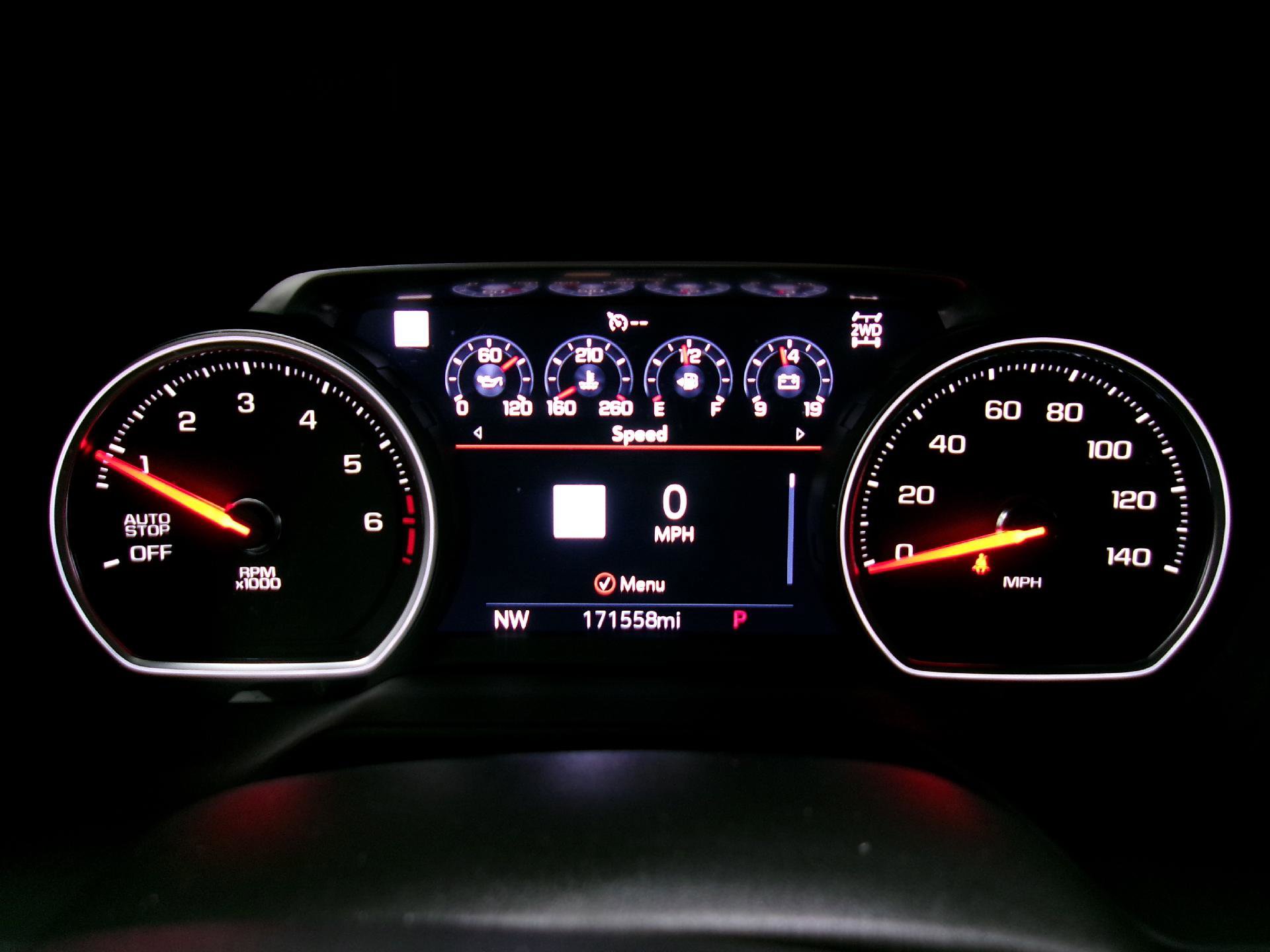 Used 2021 Chevrolet Suburban Premier image 8