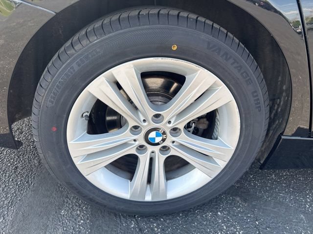Used 2018 BMW 330i xDrive Sedan w/ Convenience Package AWD/4WD image 28