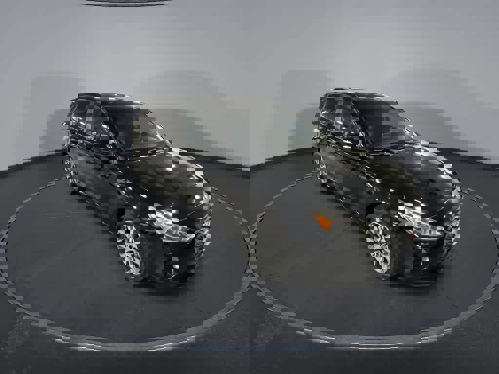 Used 2019 Hyundai Elantra GT w/ Style Package 02 image 2