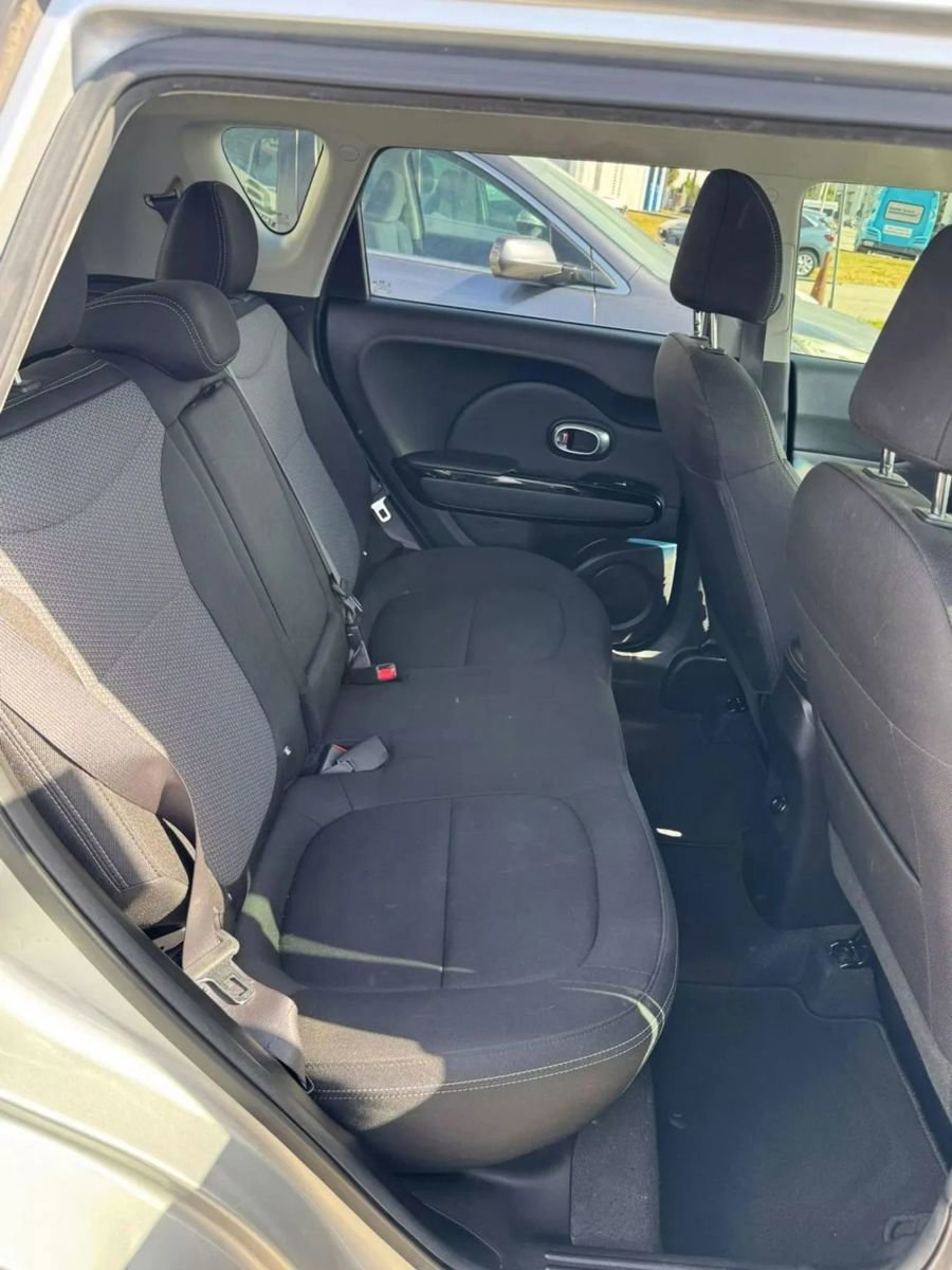 Used 2018 Kia Soul + w/ Audio Package image 9