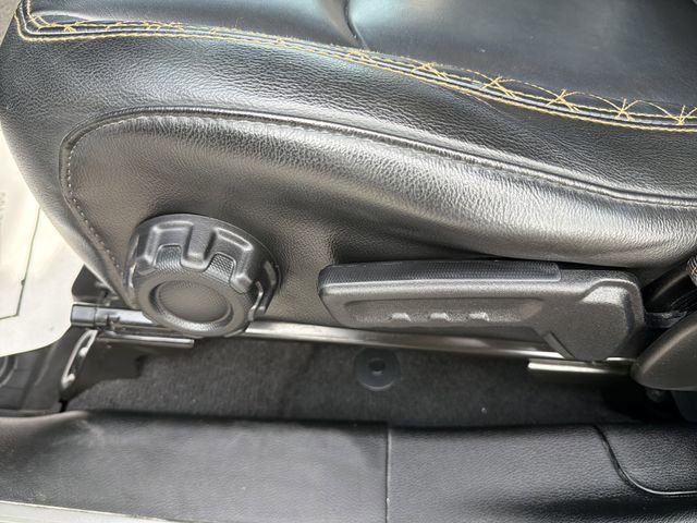 Used 2022 Jeep Gladiator Overland image 16