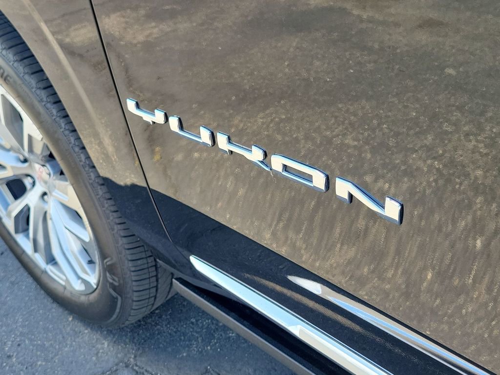 Used 2021 GMC Yukon XL Denali w/ Denali Premium Package image 33