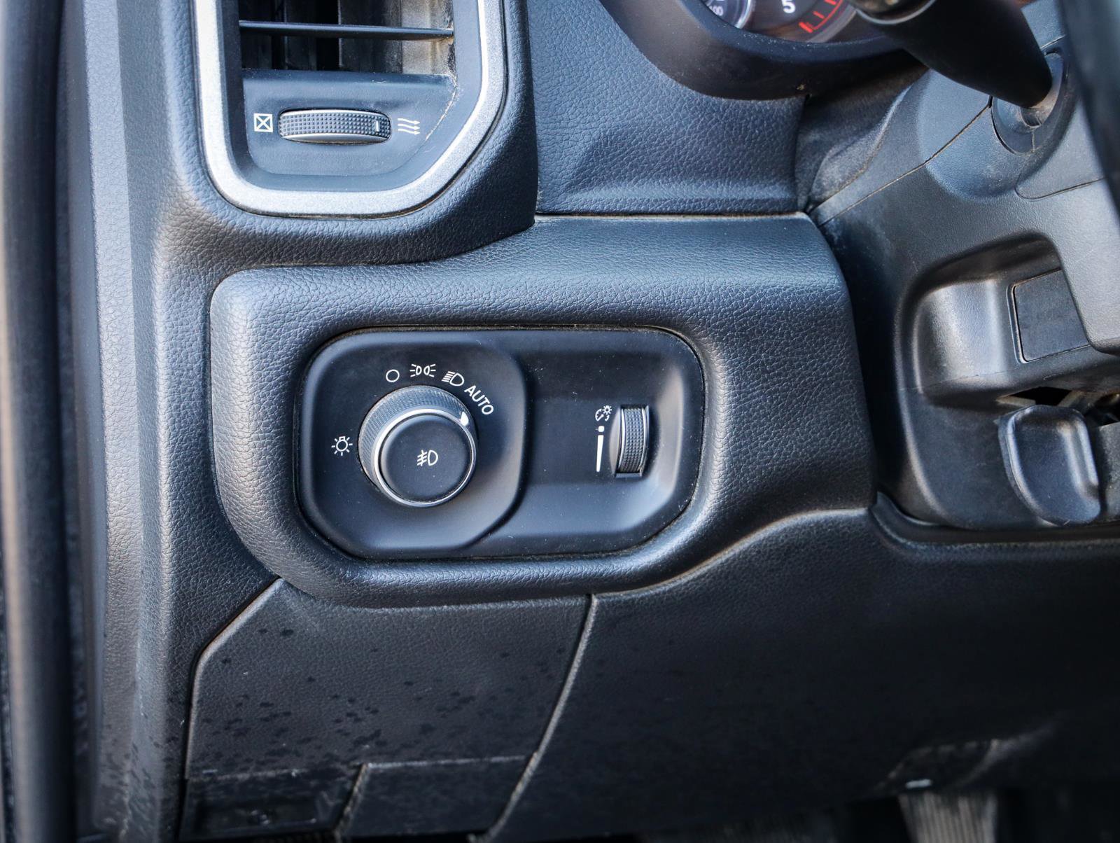 Used 2022 RAM 3500 Tradesman w/ Safety Group AWD/4WD image 19