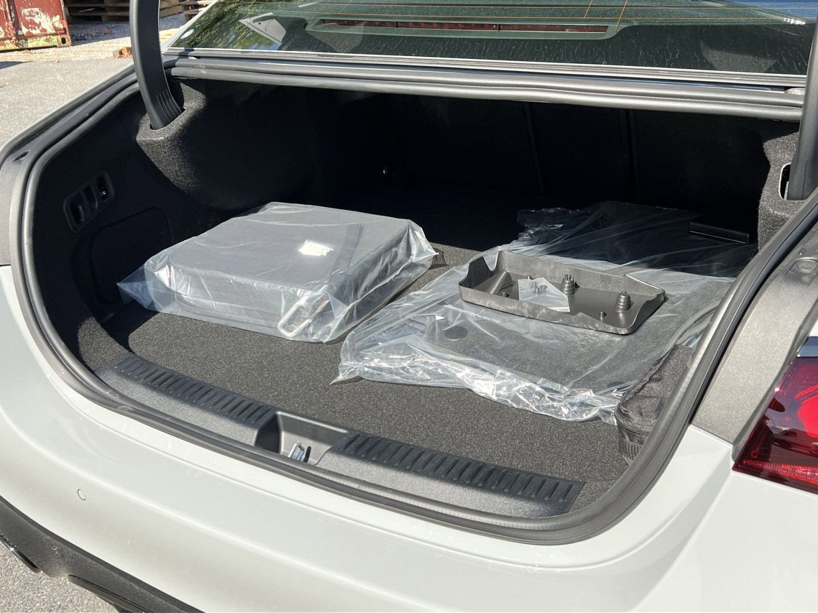 New 2026 Mercedes-Benz E 53 AMG e 4MATIC Sedan image 24