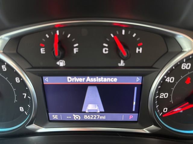 Used 2022 Chevrolet Equinox Premier FWD image 9