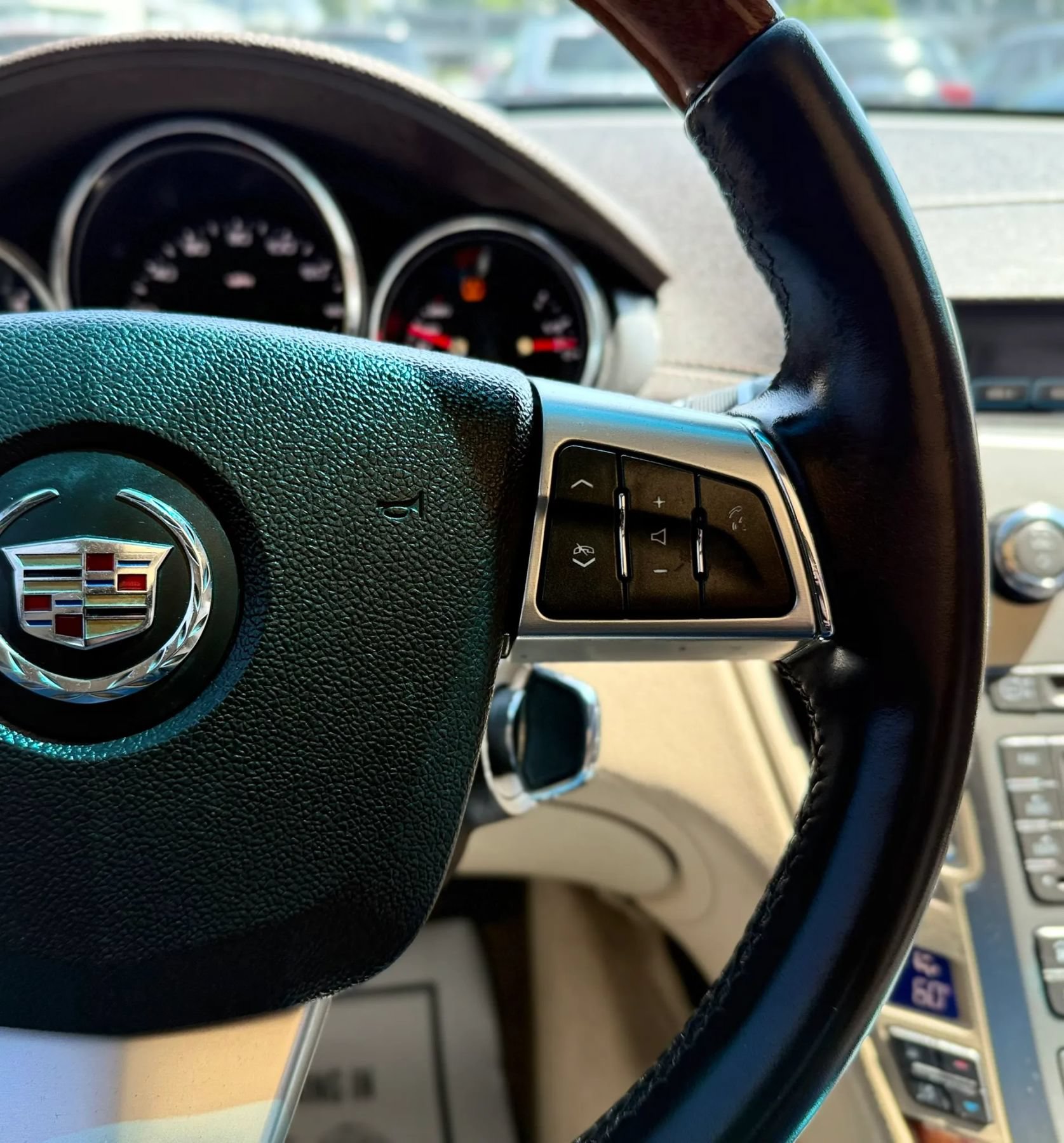 Used 2009 Cadillac CTS 3.6 AWD image 15