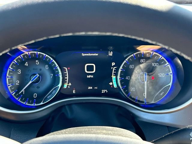 New 2026 Chrysler Voyager LX FWD image 32