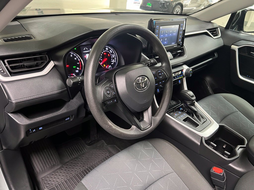 Certified 2022 Toyota RAV4 XLE w/ Convenience Package FWD image 14