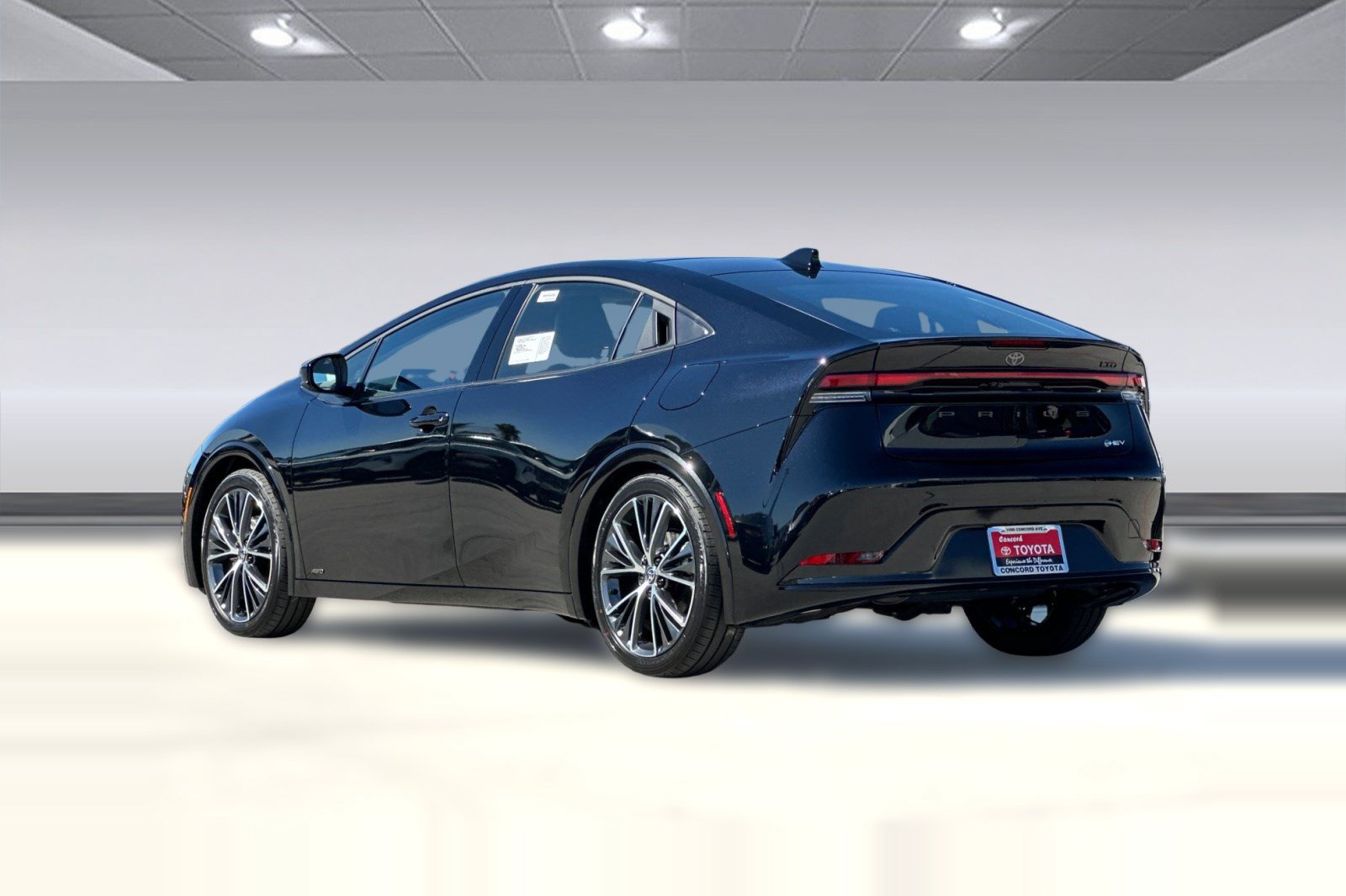 New 2026 Toyota Prius AWD image 3