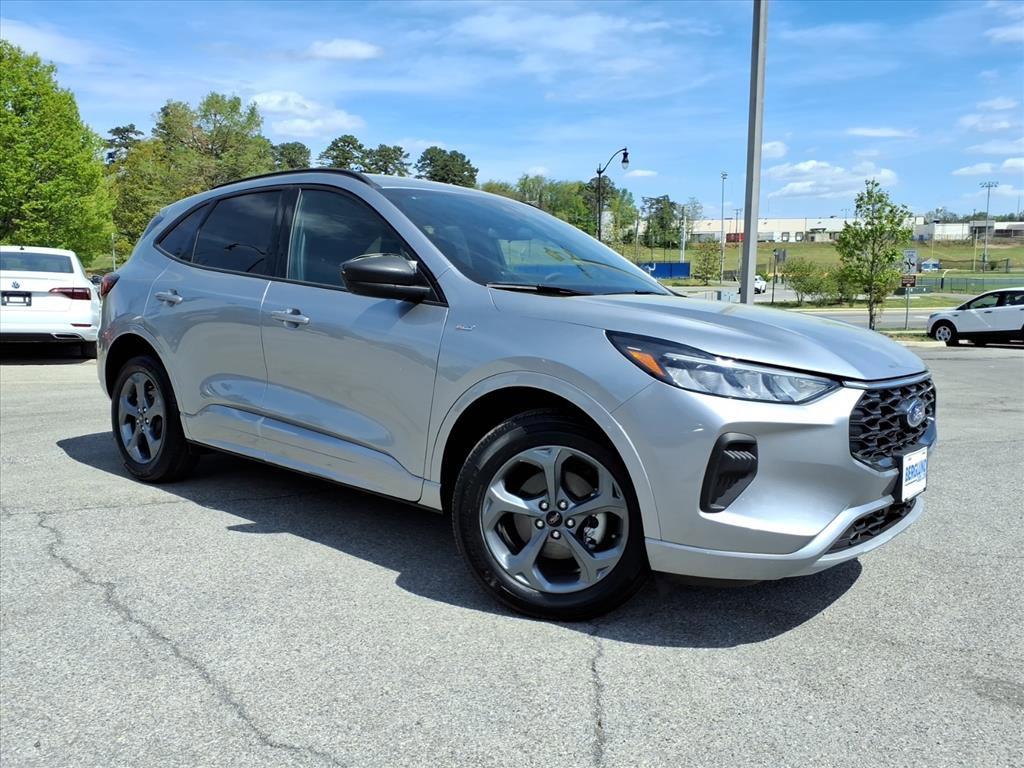 Used 2023 Ford Escape ST-Line w/ Tech Pack #1 image 3