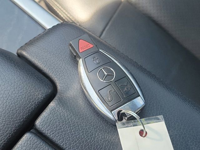 Used 2014 Mercedes-Benz E 350 Sedan image 27