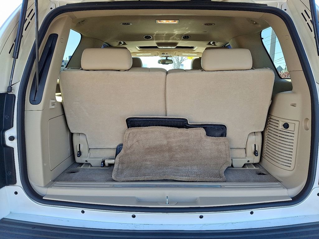 Used 2013 Cadillac Escalade Luxury image 29