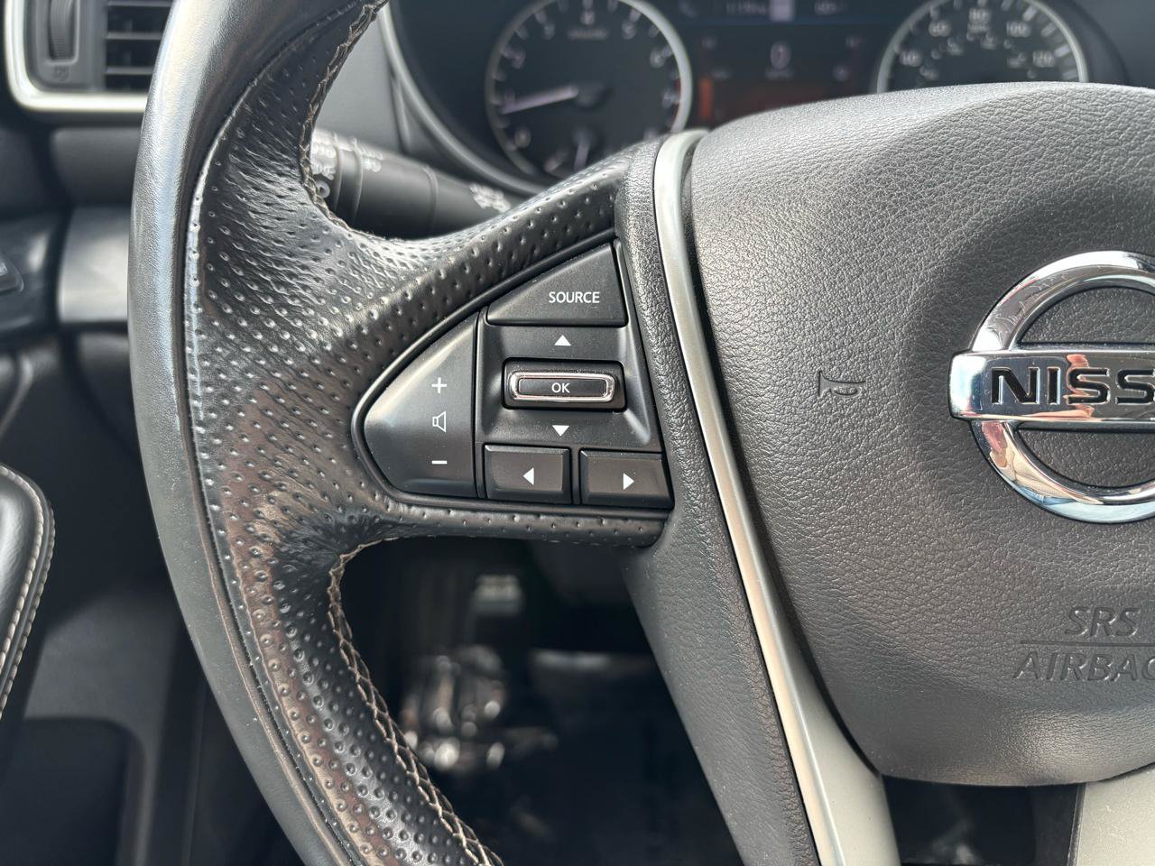 Used 2020 Nissan Maxima Platinum w/ Sport Mat Group FWD image 25
