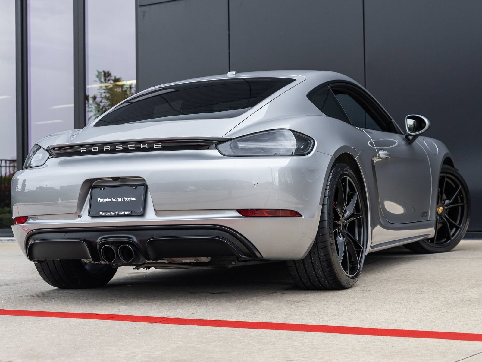 Certified 2018 Porsche 718 Cayman GTS RWD image 11