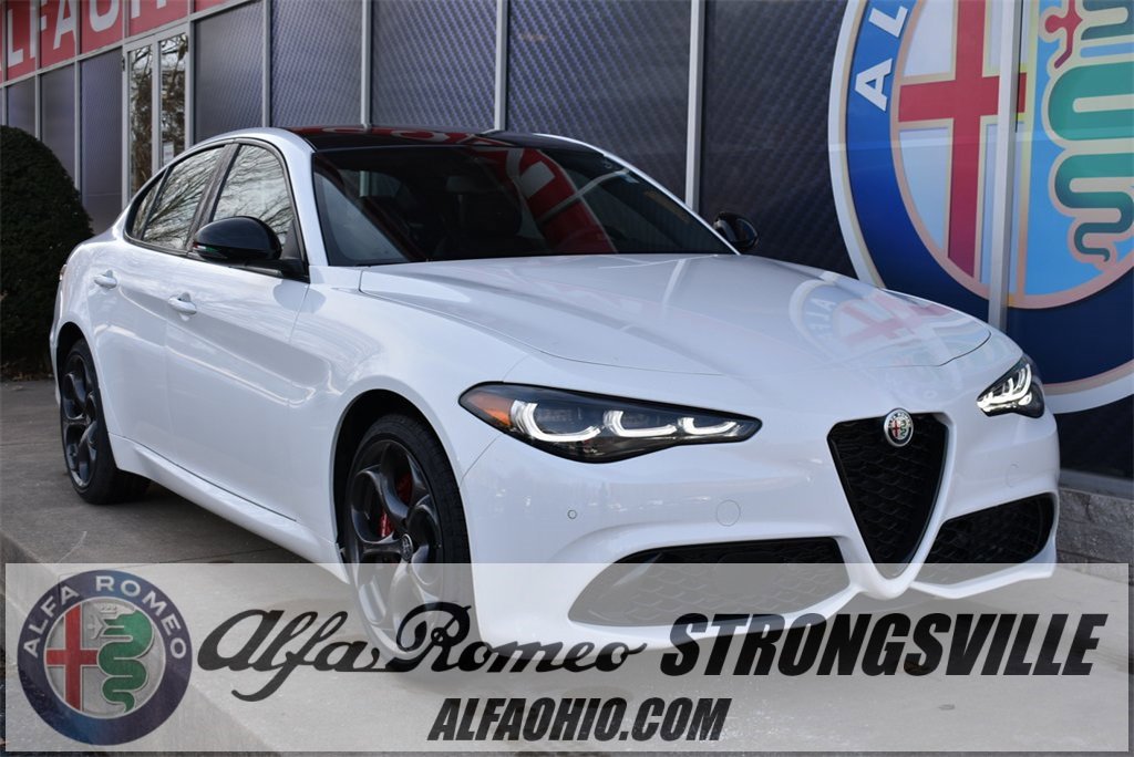 New 2025 Alfa Romeo Giulia AWD