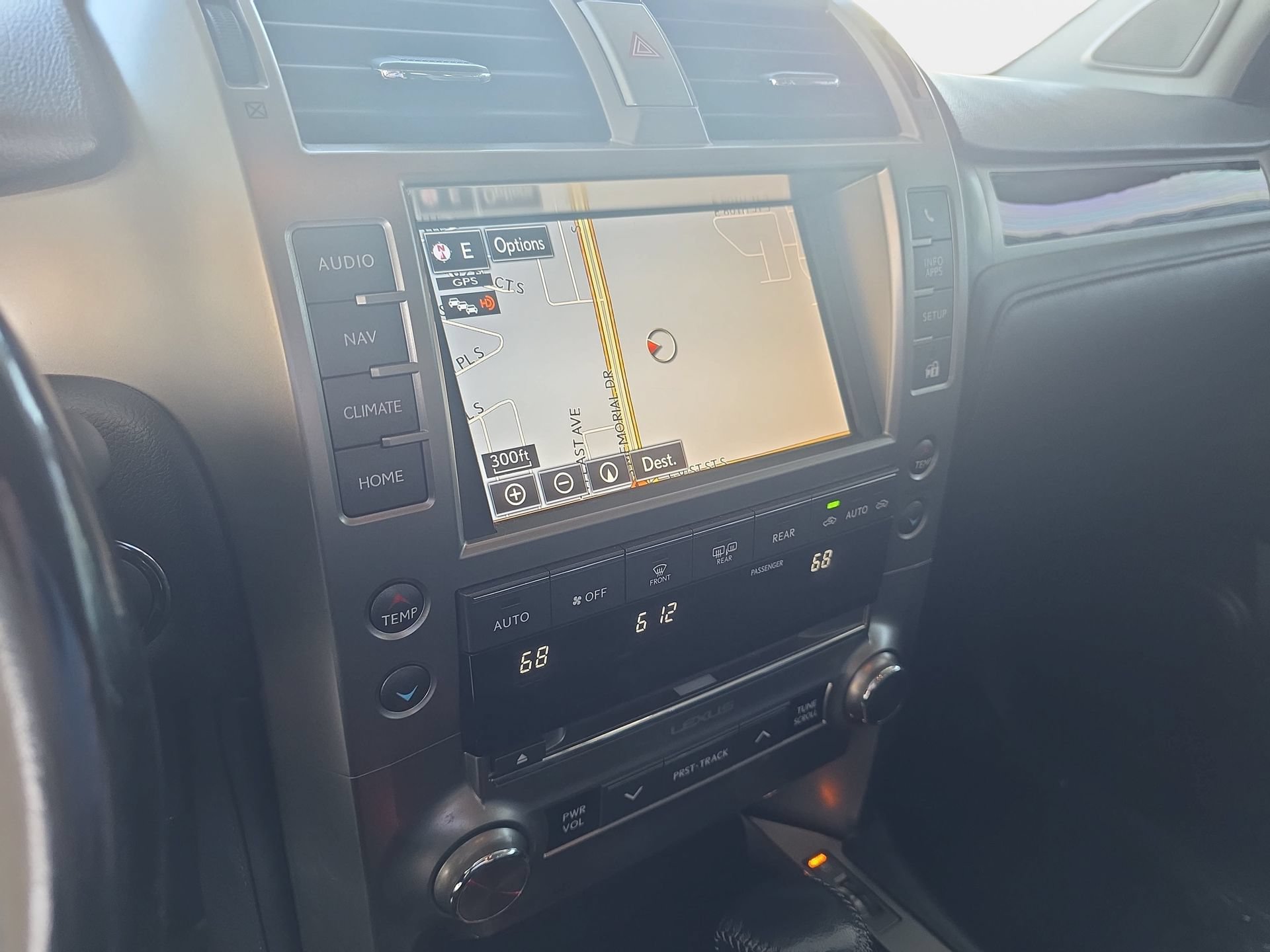 Used 2016 Lexus GX 460 w/ Premium Package AWD/4WD image 22